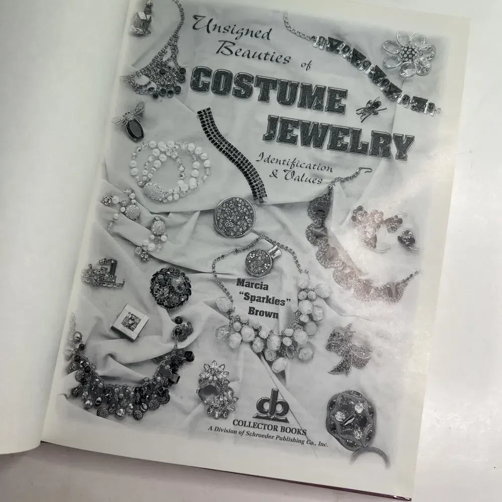 Unsigned Beauties of Costume Jewelry Marcia Sparkles Brown 2000 HC Illustrated